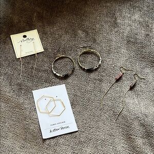 Bundle of 4 pairs of Earrings, costume jewelry